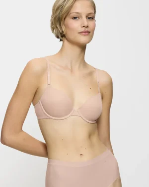 BODY MAKE-UP de Triumph